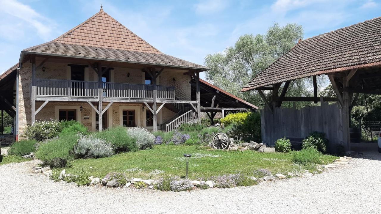 Gite Evidence Varennes-sur-le-Doubs 外观 照片